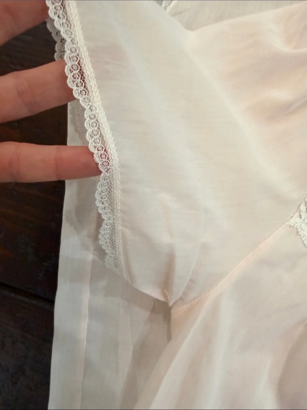 Vintage Cachet Pastel Pink Cottagecore Lace Embroidered Nightgown Dress Size M - Picture 5 of 13